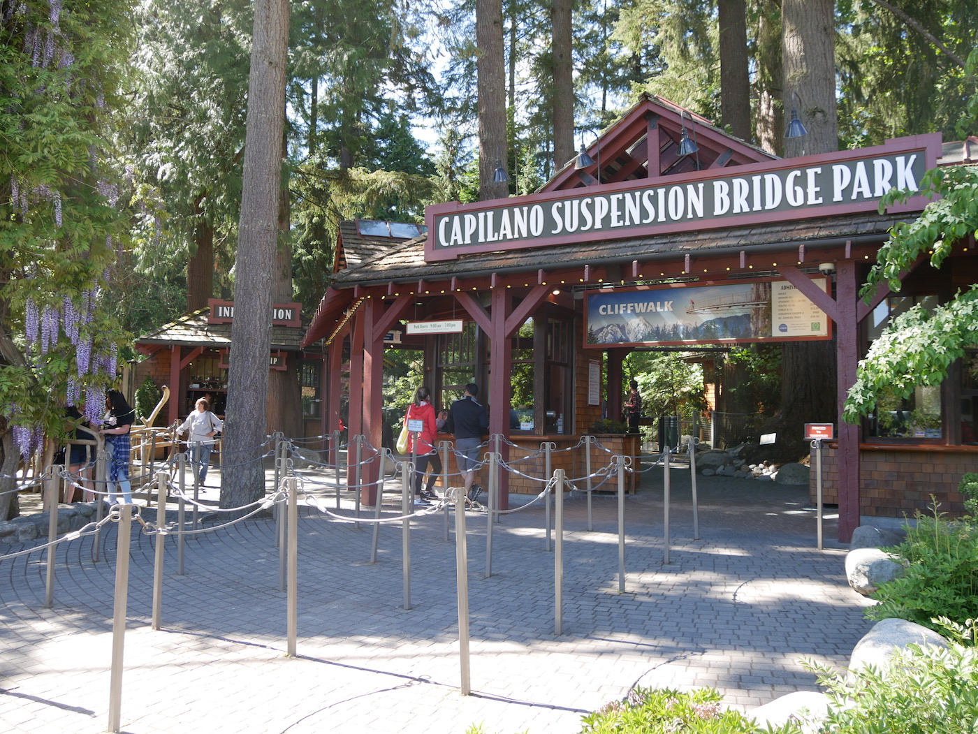 Suspension Bridge Park prix