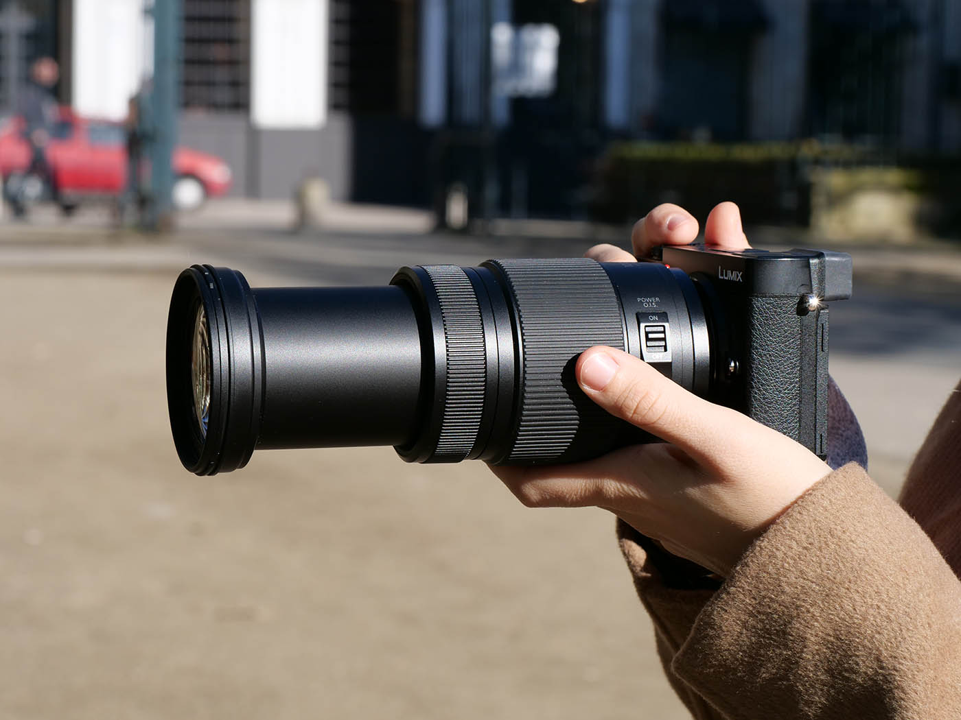 Panasonic Lumix 100 300 + boitier GX9