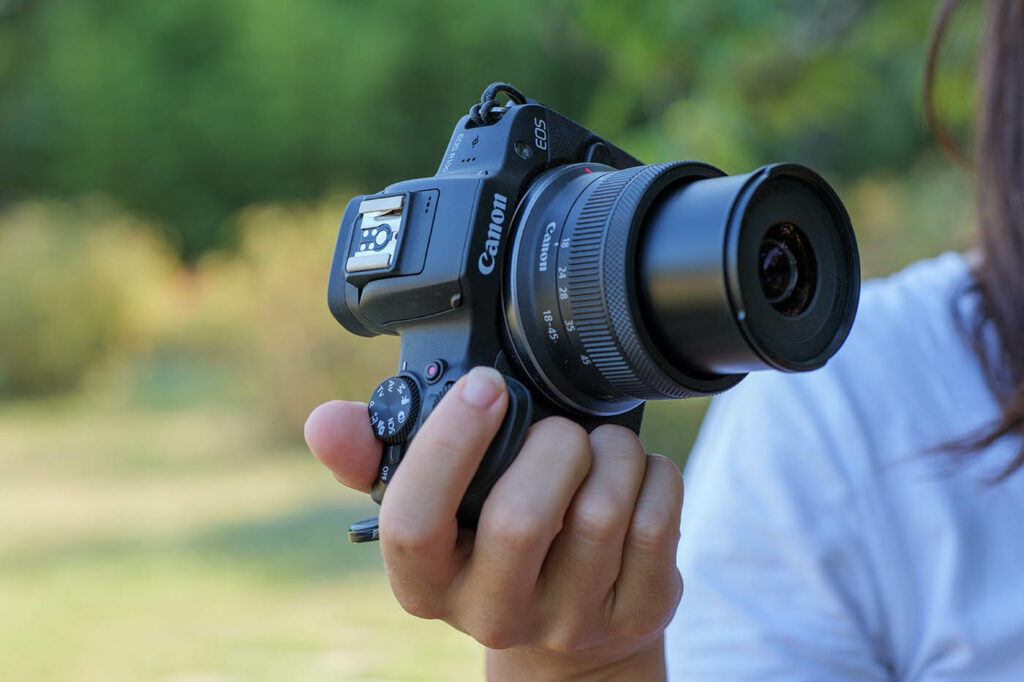 appareil photo hybride Canon pas cher