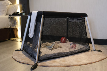 Lit parapluie Phil Teds Traveller test et avis Partons en Voyage